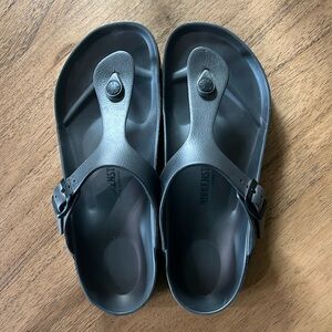 Birkenstock gizeh throng sandals